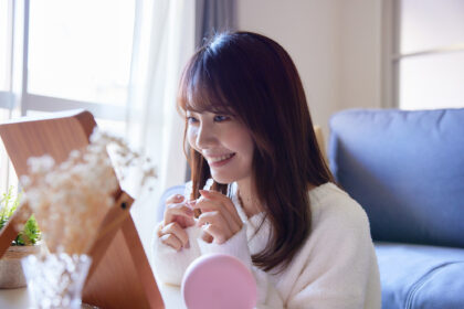 目立ちにくい矯正装置で快適な歯列改善を